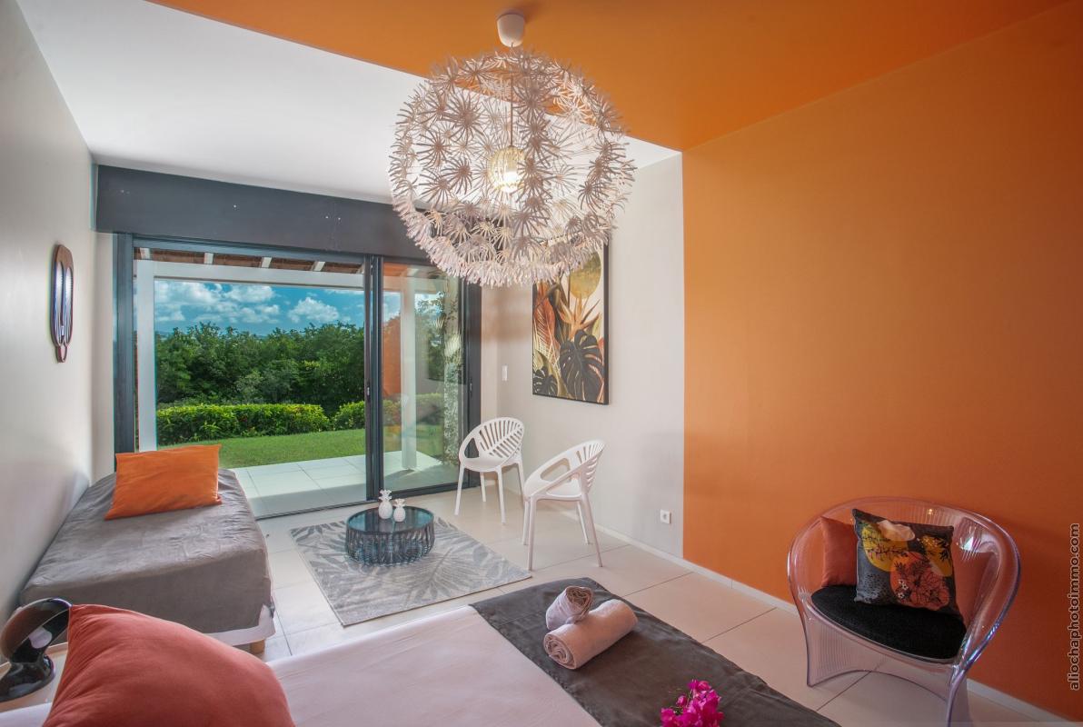 Location_Villa_Les_Trois_Ilets_Martinique_chambre rouge 2